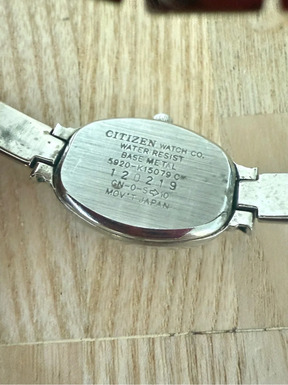 Citizen ladies oval black dial silver tone watch NEW BATTERY